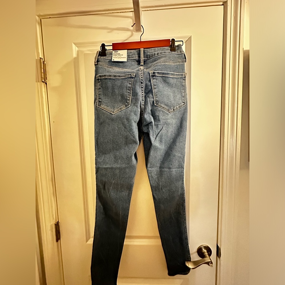 Old Navy Jean - Picture 2 of 2